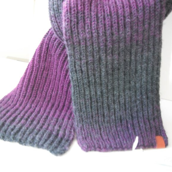 Hand Knit Scarf Long Warm Wool Blend Purple/Grey Hand knit by me - Picture 3 of 3